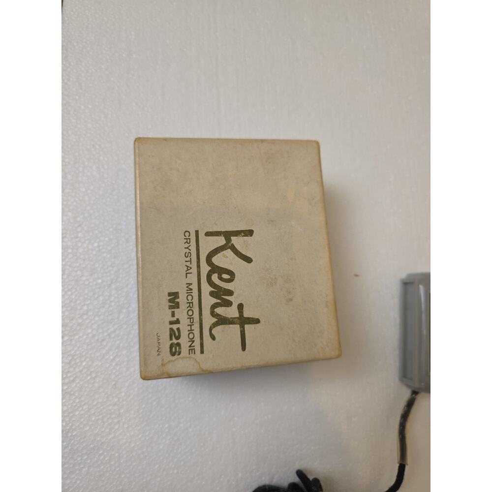 KENT M-126 Crystal Microphone. Vintage. With Original Box